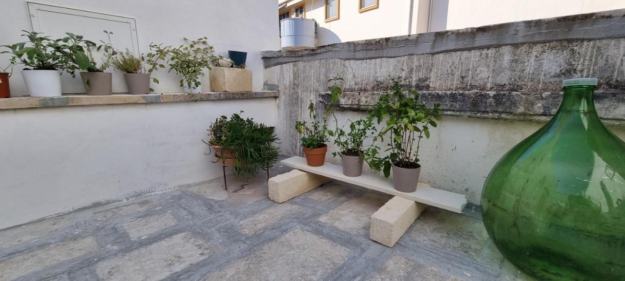 Boemio 30 - B&B Coliving กาลาตีนา ภายนอก รูปภาพ
