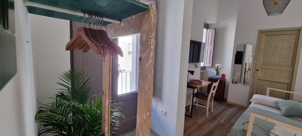 Boemio 30 - B&B Coliving กาลาตีนา ภายนอก รูปภาพ